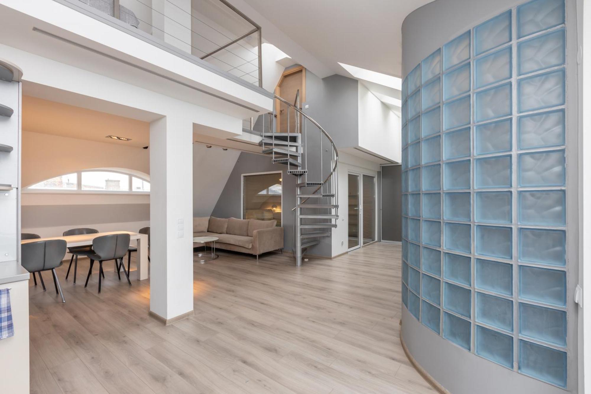 Penthouse Apartment With Terrace Рига Экстерьер фото