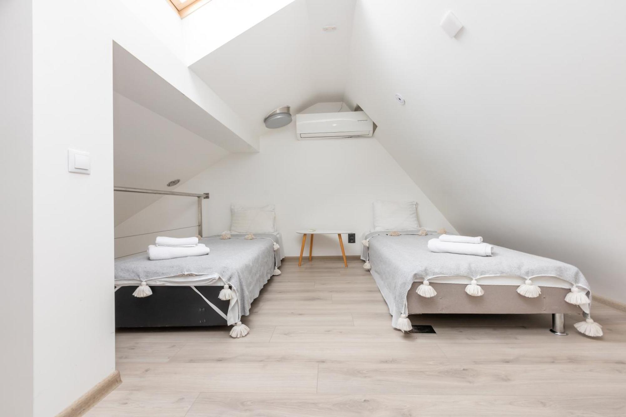 Penthouse Apartment With Terrace Рига Экстерьер фото