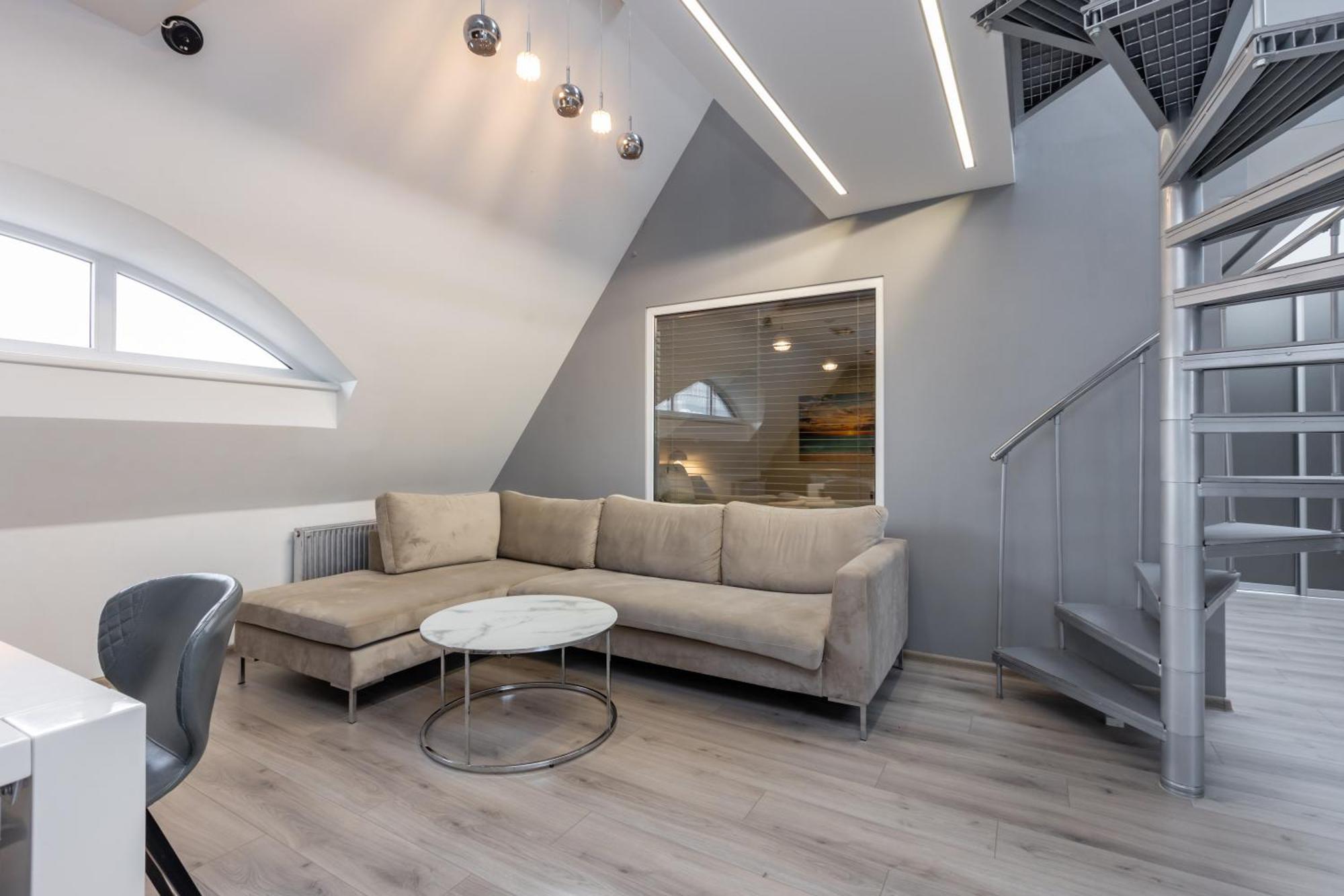 Penthouse Apartment With Terrace Рига Экстерьер фото
